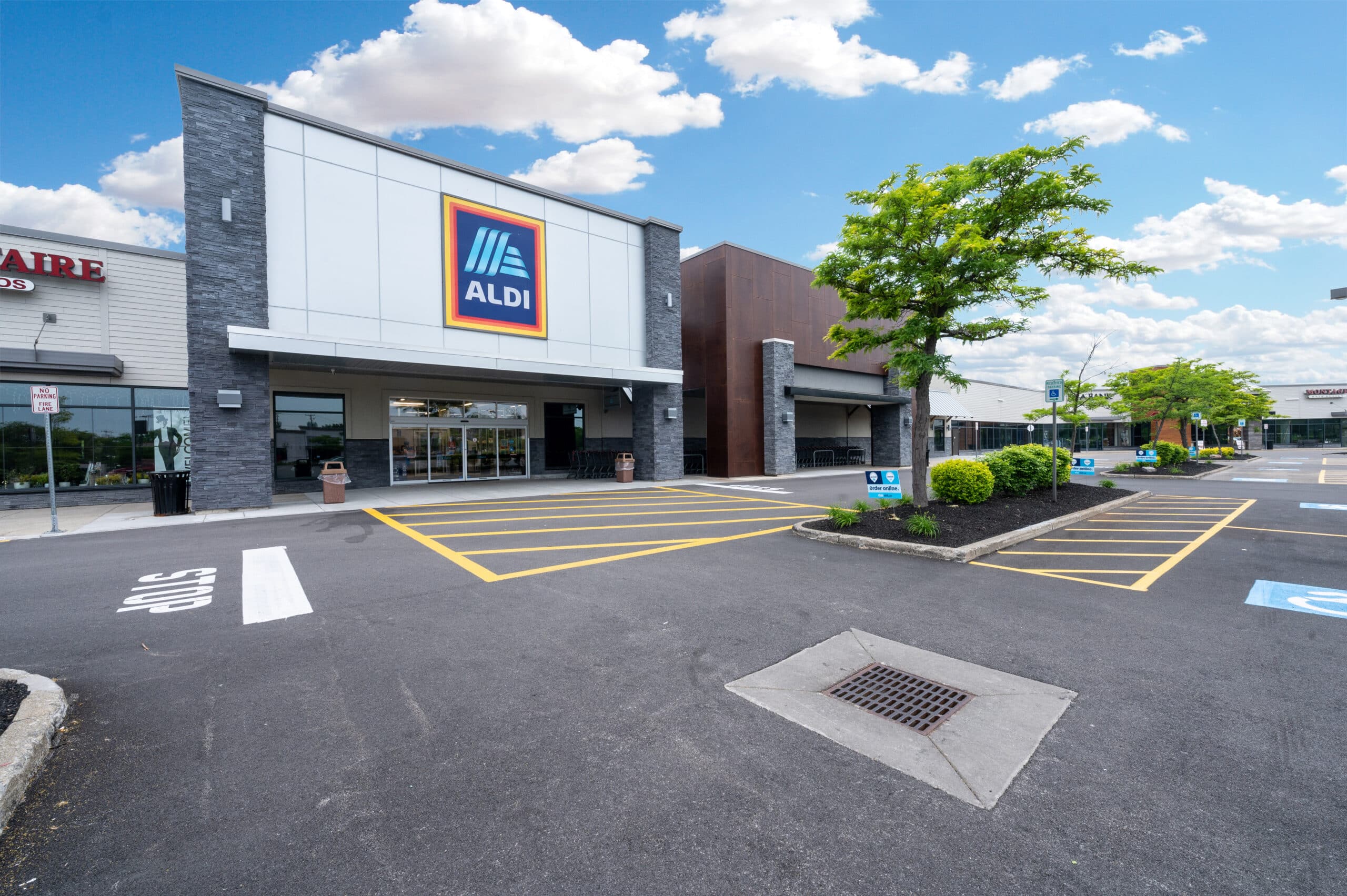 Aldi at Williamsville Pace outside of Buffalo, NY